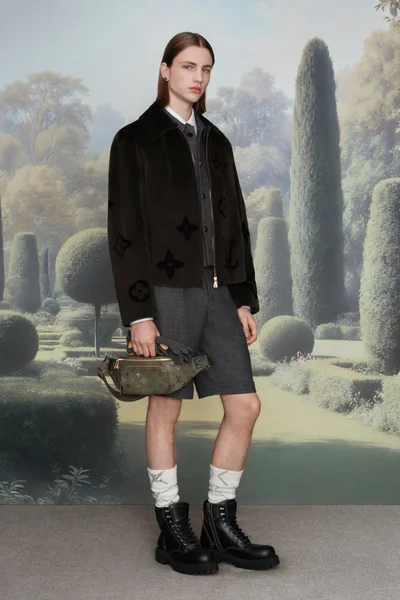 Look 13